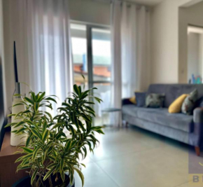 Apartamento Amplo 200m da praia ótima localização